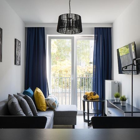 Apartament Smart Kamienica Grochow With Free Parking Varşova Dış mekan fotoğraf