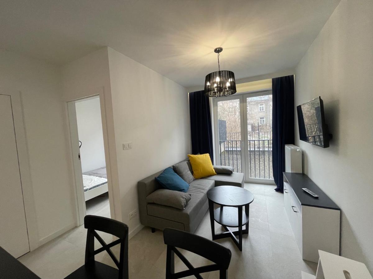 Apartament Smart Kamienica Grochow With Free Parking Varşova Dış mekan fotoğraf