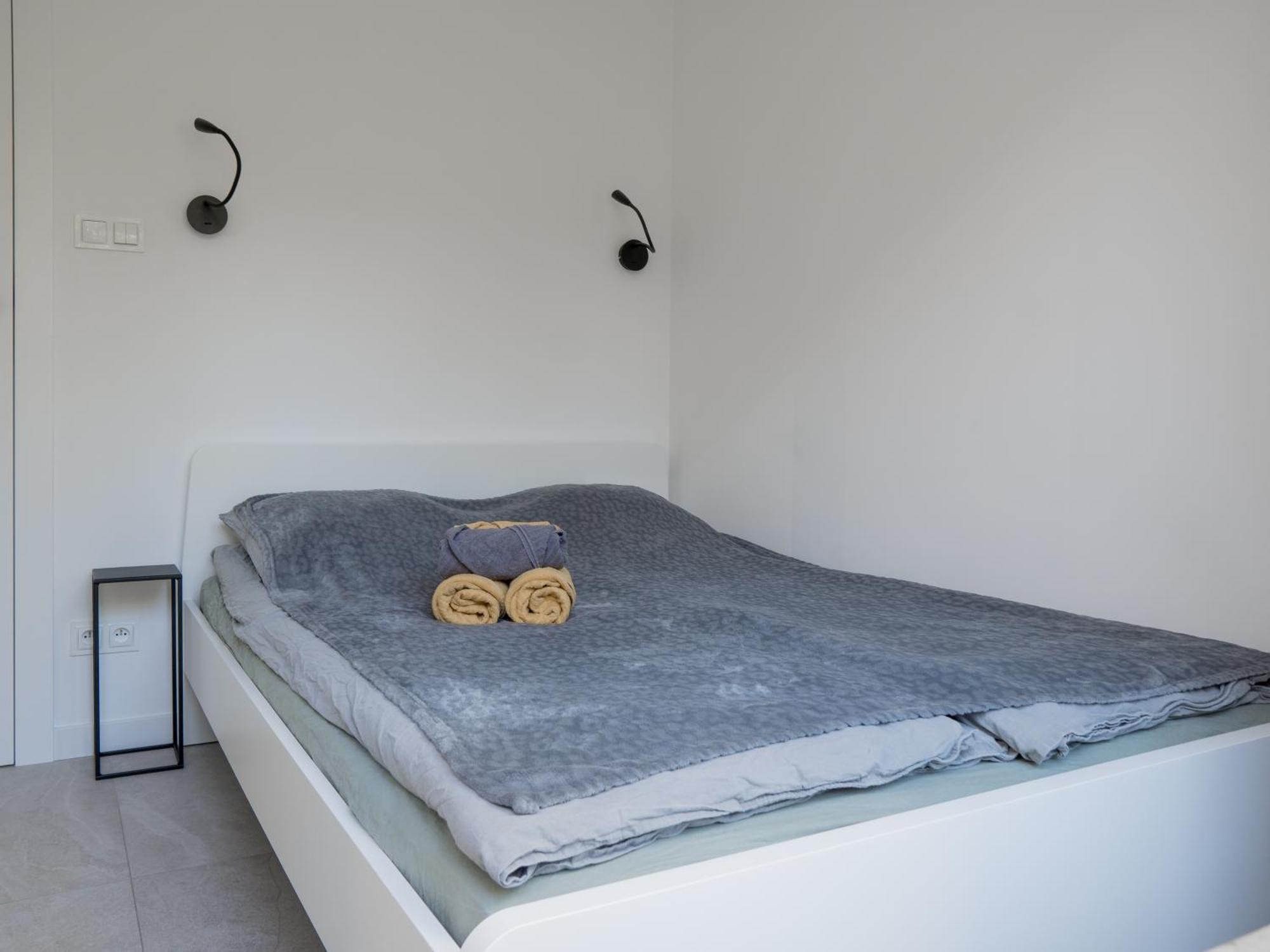 Apartament Smart Kamienica Grochow With Free Parking Varşova Dış mekan fotoğraf