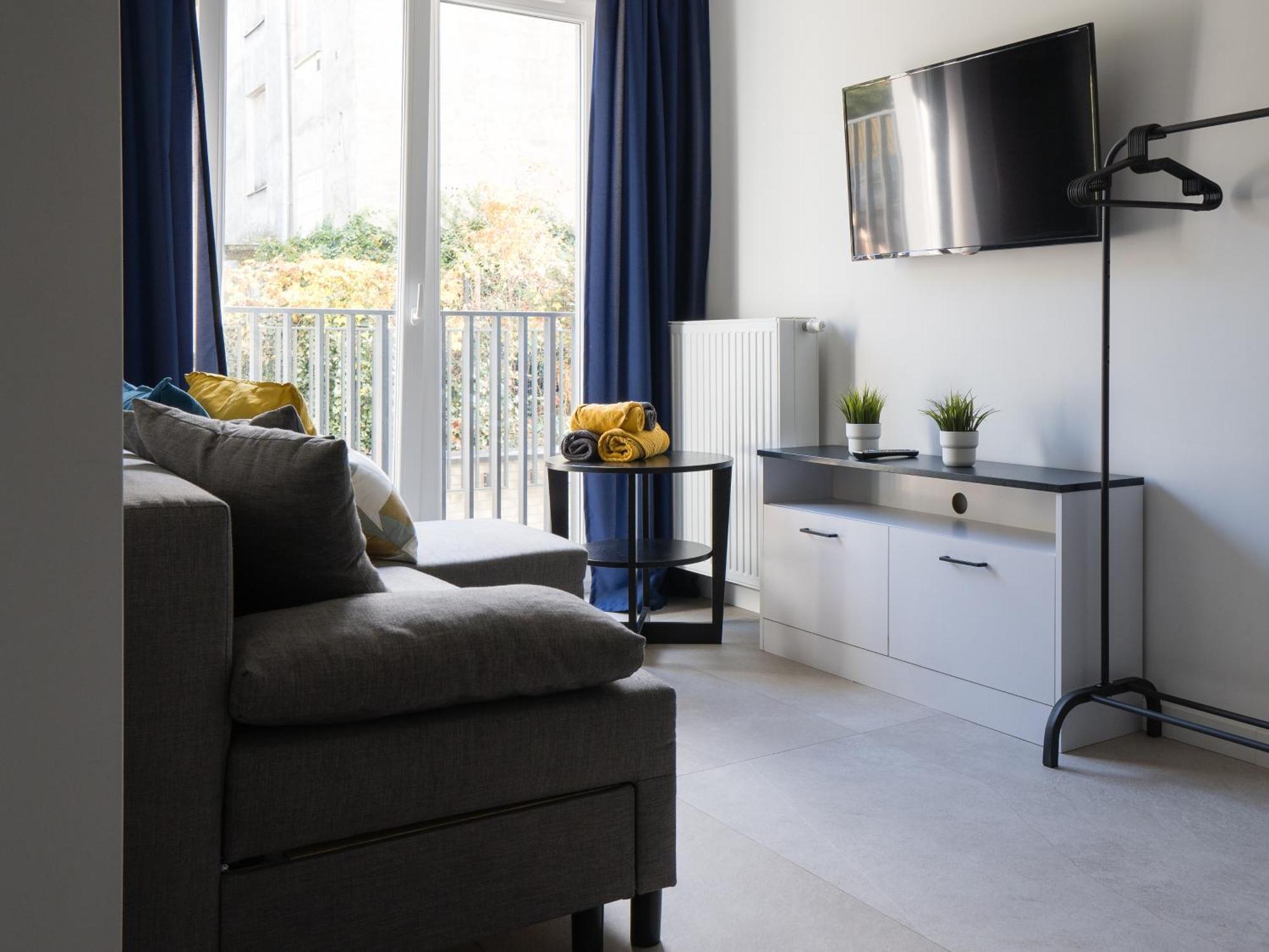 Apartament Smart Kamienica Grochow With Free Parking Varşova Dış mekan fotoğraf