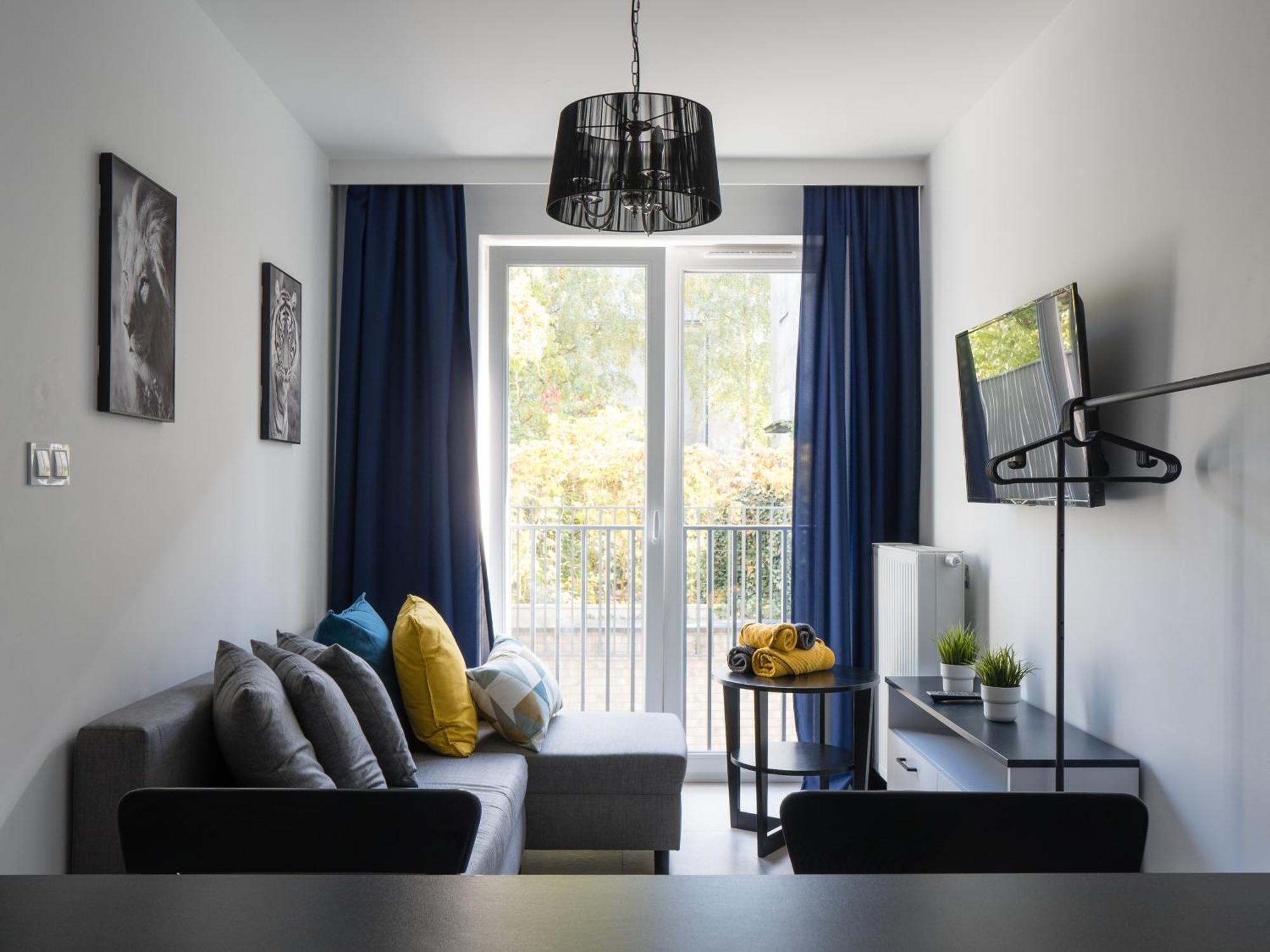 Apartament Smart Kamienica Grochow With Free Parking Varşova Dış mekan fotoğraf