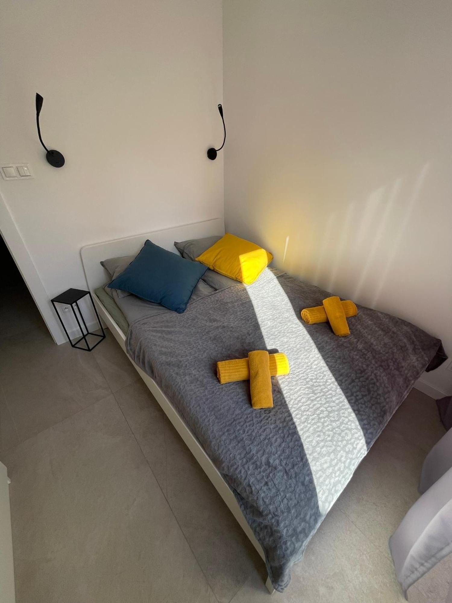 Apartament Smart Kamienica Grochow With Free Parking Varşova Dış mekan fotoğraf